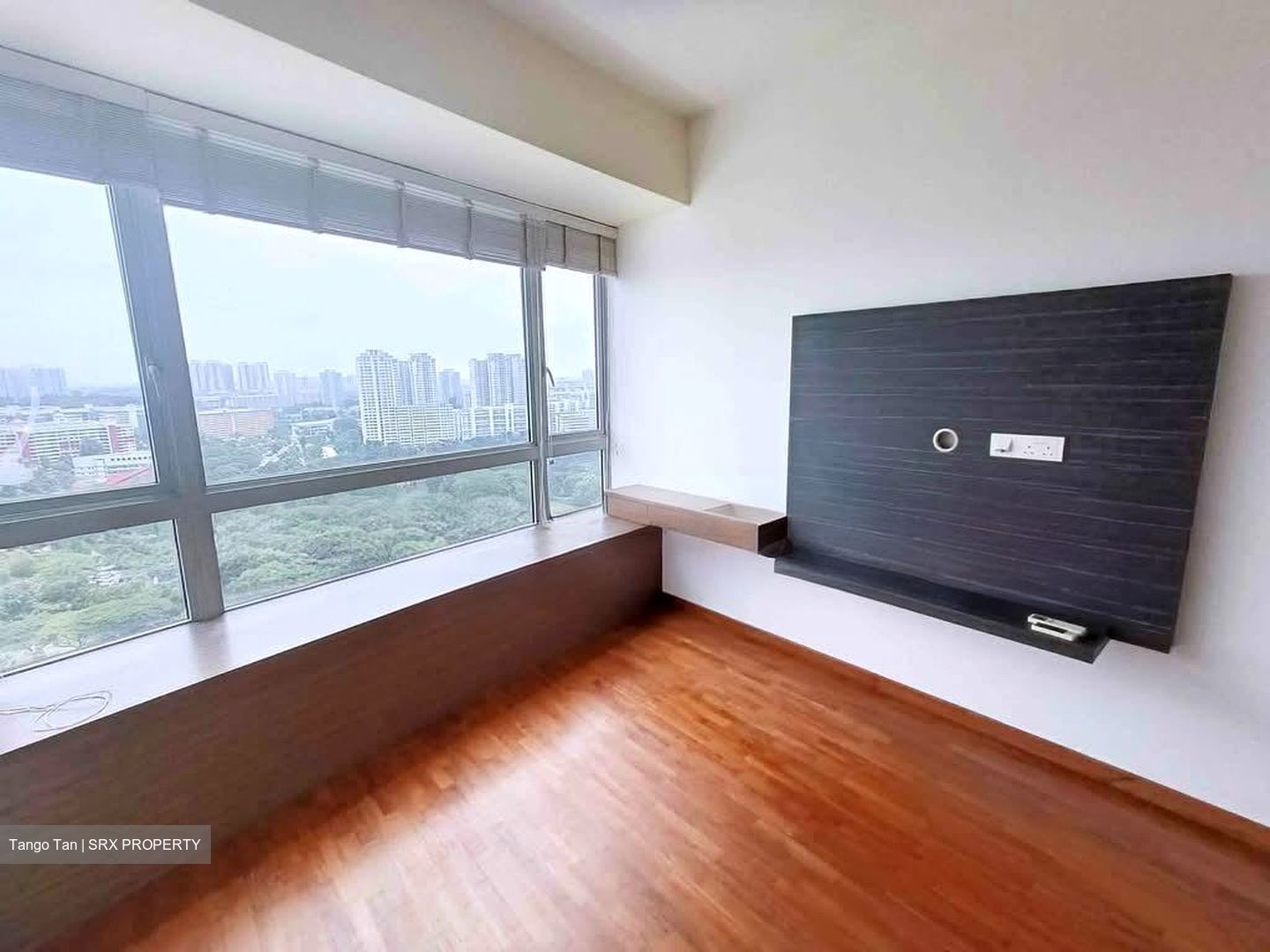 Clover By The Park (D20), Condominium #560336031